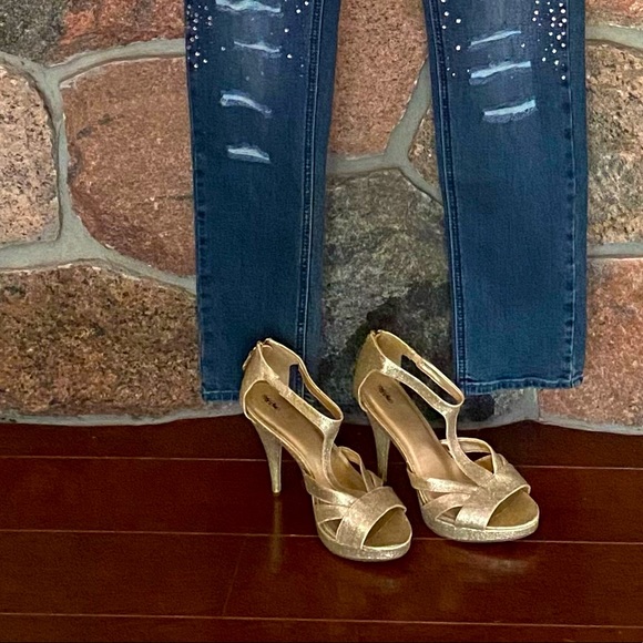 Mossimo high heeled sandals - Picture 5 of 7